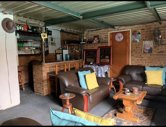 4 BEDROOM HOUSE FOR SALE IN VANDERBIJLPARK CE 2